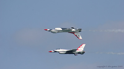 2005 Air and Sea Show, Fort Lauderdale Beach photo