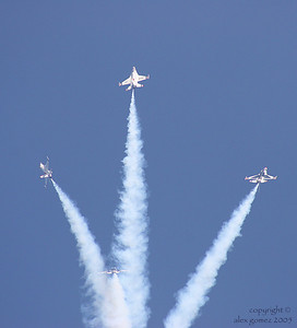 2005 Air and Sea Show, Fort Lauderdale Beach photo